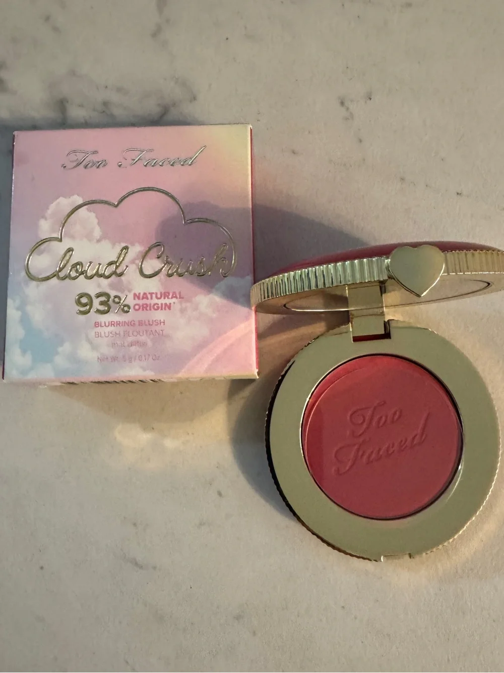 TOO FACED CLOUD CRUSH BLURRING POWDER BLUSH;—WATERMELON RAIN